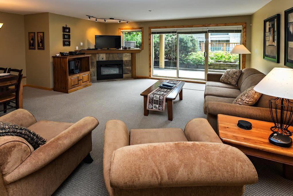 Westwind Properties At Valhalla Whistler Exterior foto