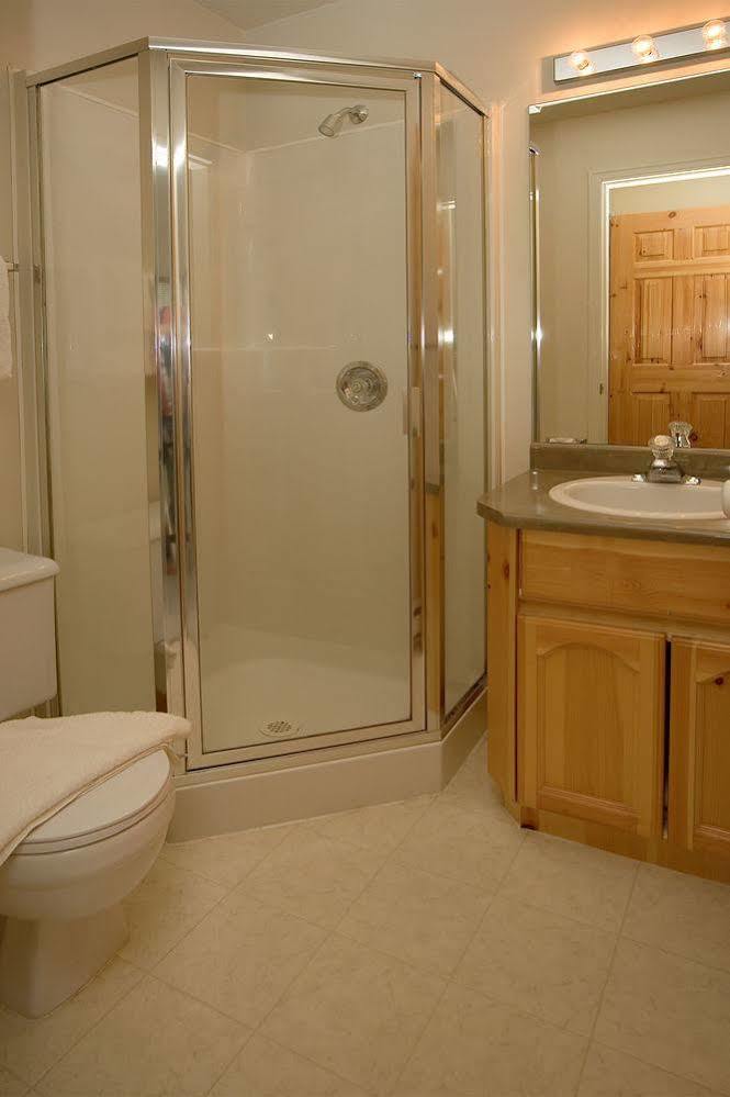 Westwind Properties At Valhalla Whistler Exterior foto